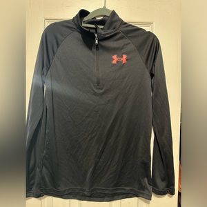 Under Armour boys black quarter zip size Youth Large.
